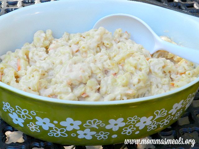 Nunney's Super Mac N Cheese is loaded with cheesy goodness and veggies!